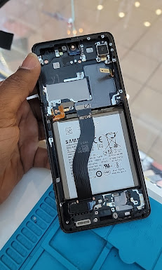 i4 Your Community Marketplace: It's quick and easy. Learn, Shop, Sell, and connect with friends and family.