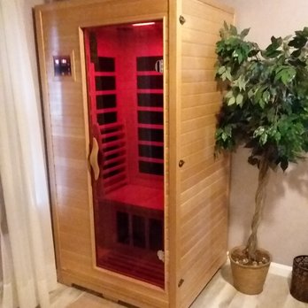 kim 2 Your Community Marketplace: It's quick and easy. Learn, Shop, Sell, and connect with friends and family.