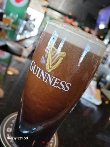 mac4 Your Community Marketplace: It's quick and easy. Learn, Shop, Sell, and connect with friends and family.