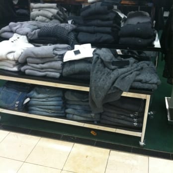 macys4 Your Community Marketplace: It's quick and easy. Learn, Shop, Sell, and connect with friends and family.