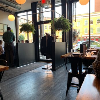 marble9 Your Community Marketplace: It's quick and easy. Learn, Shop, Sell, and connect with friends and family.