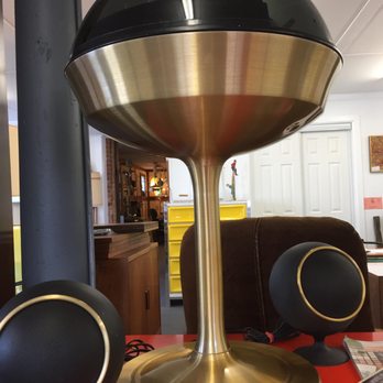 mod16 Your Community Marketplace: It's quick and easy. Learn, Shop, Sell, and connect with friends and family.