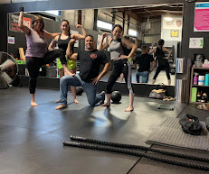 move2 Your Community Marketplace: It's quick and easy. Learn, Shop, Sell, and connect with friends and family.