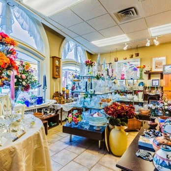 nest3 Your Community Marketplace: It's quick and easy. Learn, Shop, Sell, and connect with friends and family.