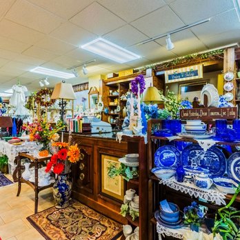 nest7 Your Community Marketplace: It's quick and easy. Learn, Shop, Sell, and connect with friends and family.