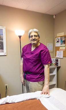 nick5 Your Community Marketplace: It's quick and easy. Learn, Shop, Sell, and connect with friends and family.