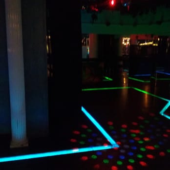 nightclub8 Your Community Marketplace: It's quick and easy. Learn, Shop, Sell, and connect with friends and family.