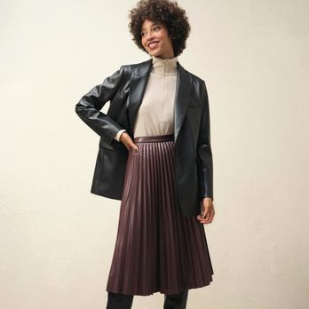 nord12 Your Community Marketplace: It's quick and easy. Learn, Shop, Sell, and connect with friends and family.