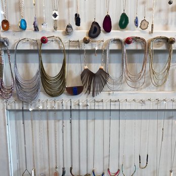 pepper8 Your Community Marketplace: It's quick and easy. Learn, Shop, Sell, and connect with friends and family.