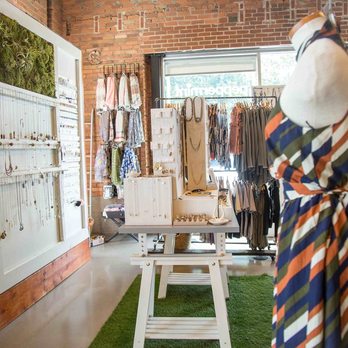 pepper9 Your Community Marketplace: It's quick and easy. Learn, Shop, Sell, and connect with friends and family.