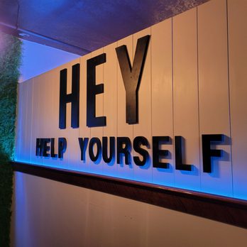 pour7 Your Community Marketplace: It's quick and easy. Learn, Shop, Sell, and connect with friends and family.