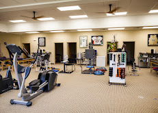 pres2 Your Community Marketplace: It's quick and easy. Learn, Shop, Sell, and connect with friends and family.