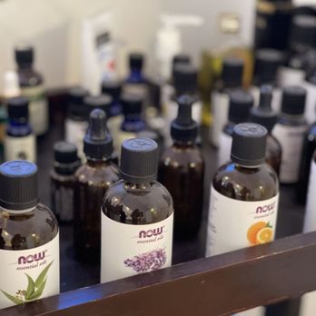 purple 4 Your Community Marketplace: It's quick and easy. Learn, Shop, Sell, and connect with friends and family.