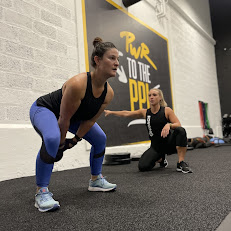 pwr6 Your Community Marketplace: It's quick and easy. Learn, Shop, Sell, and connect with friends and family.