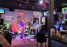 robbies3 Your Community Marketplace: It's quick and easy. Learn, Shop, Sell, and connect with friends and family.