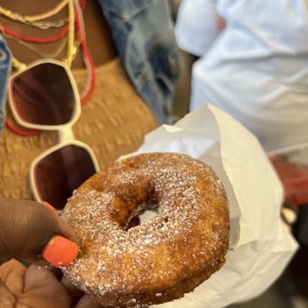 rochester4 Your Community Marketplace: It's quick and easy. Learn, Shop, Sell, and connect with friends and family.