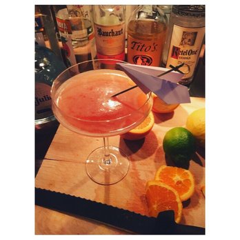 savoy5 Your Community Marketplace: It's quick and easy. Learn, Shop, Sell, and connect with friends and family.