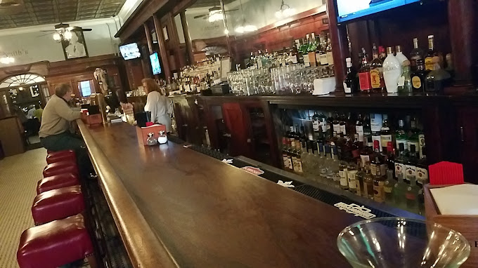 smiths6 Your Community Marketplace: It's quick and easy. Learn, Shop, Sell, and connect with friends and family.