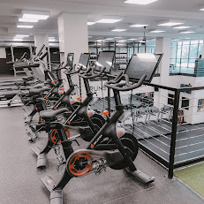 sweat2 Your Community Marketplace: It's quick and easy. Learn, Shop, Sell, and connect with friends and family.