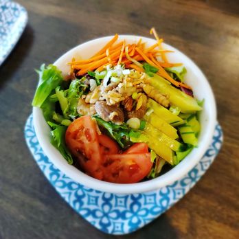 teton9 Your Community Marketplace: It's quick and easy. Learn, Shop, Sell, and connect with friends and family.