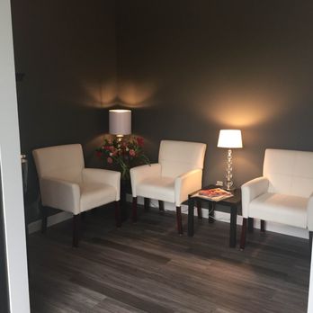 ther 6 Your Community Marketplace: It's quick and easy. Learn, Shop, Sell, and connect with friends and family.