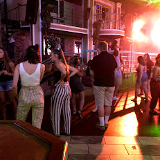 Your Community Marketplace: It's quick and easy. Learn, Shop, Sell, and connect with friends and family.