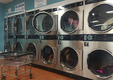 university5 Your Community Marketplace: It's quick and easy. Learn, Shop, Sell, and connect with friends and family.