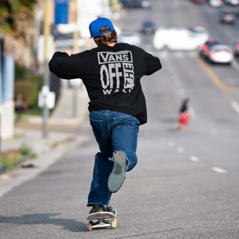 vans5 Your Community Marketplace: It's quick and easy. Learn, Shop, Sell, and connect with friends and family.