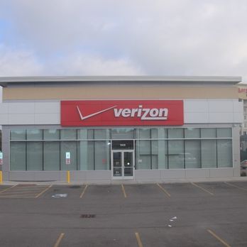 verizon 1 Your Community Marketplace: It's quick and easy. Learn, Shop, Sell, and connect with friends and family.