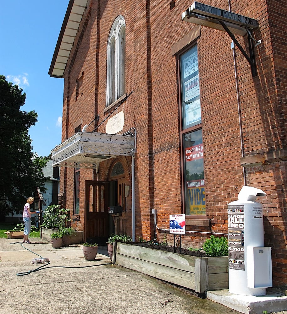 village2 Your Community Marketplace: It's quick and easy. Learn, Shop, Sell, and connect with friends and family.