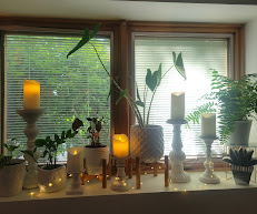 volum8 Your Community Marketplace: It's quick and easy. Learn, Shop, Sell, and connect with friends and family.