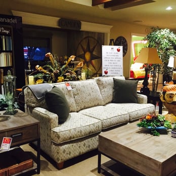 webster2 1 Your Community Marketplace: It's quick and easy. Learn, Shop, Sell, and connect with friends and family.