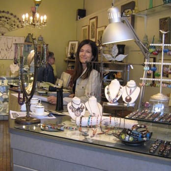 wild3 Your Community Marketplace: It's quick and easy. Learn, Shop, Sell, and connect with friends and family.