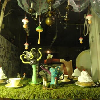 wild8 Your Community Marketplace: It's quick and easy. Learn, Shop, Sell, and connect with friends and family.