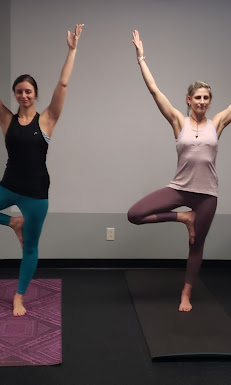 yoga1 Your Community Marketplace: It's quick and easy. Learn, Shop, Sell, and connect with friends and family.